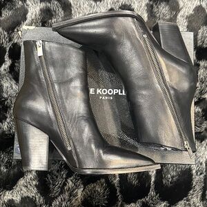 The Kooples Black Pointed Leather Zipper Boots